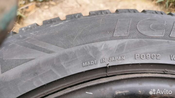 Bridgestone Ice Cruiser 7000 205/55 R16