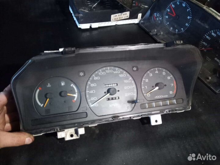 Приборка Митсубиси Спэйс Вагон 1.8