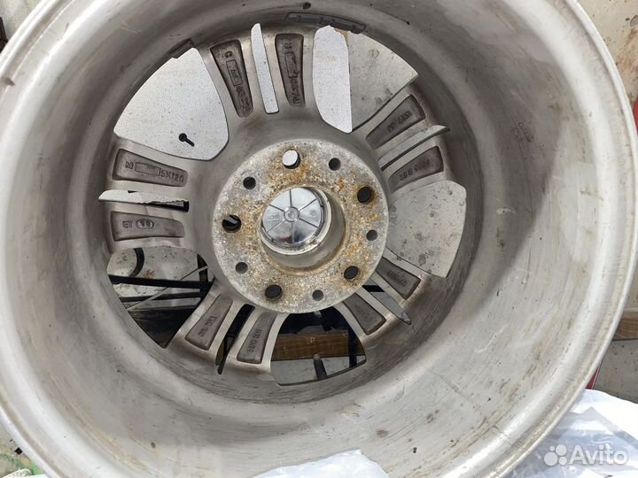 Комплект литых дисков BMW r15