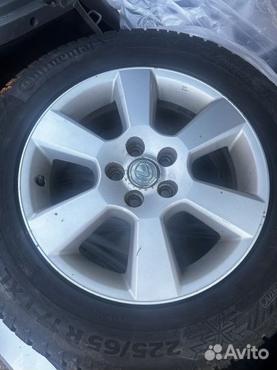 Continental IceContact 2 225/65 R17