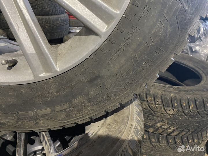 Зимние колеса на Toyota. 4шт