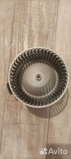 Моторчик печки mazda 6 gg