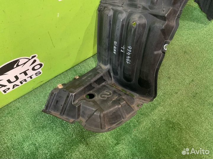 Подкрылок toyota alphard ANH10 2azfe 2005 Перед. Лев