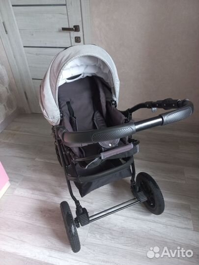 Коляска 3 в 1 Smile Line serenade