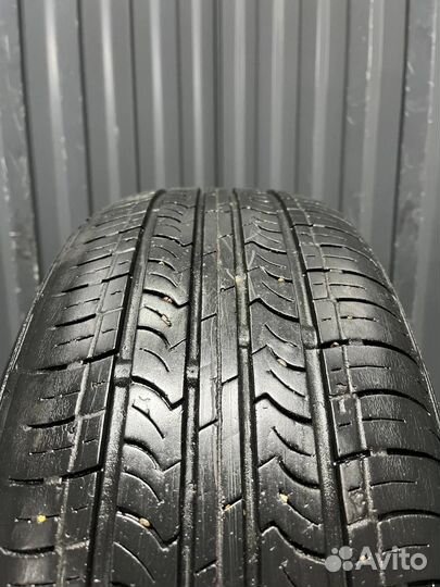 Roadstone Classe Premiere CP672 205/60 R16 92H