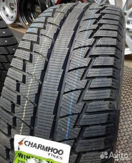 Charmhoo Winter SUV 215/50 R17