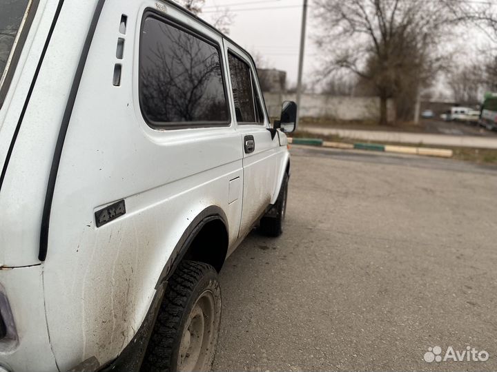 LADA 4x4 (Нива) 1.7 МТ, 1996, 120 000 км