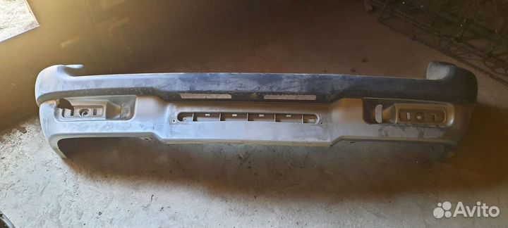 Бампер задний от шевроле нива 2006