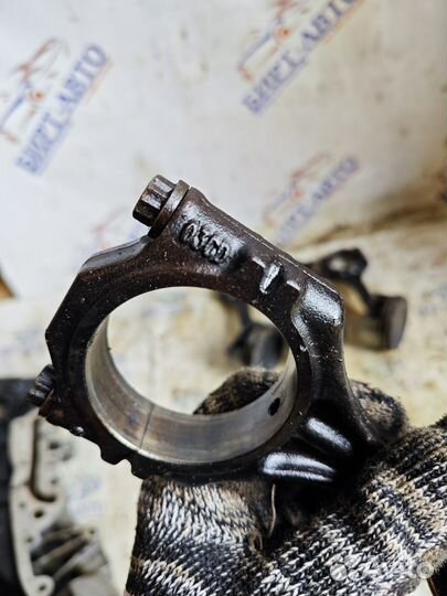 Поршень с шатуном Volkswagen Golf Mk6 (2008—2012)