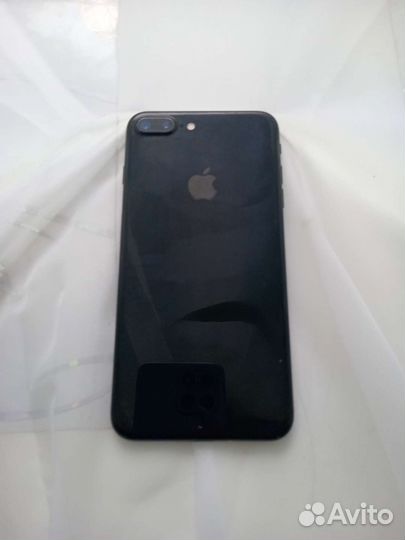 Телефон iPhone 7 plus