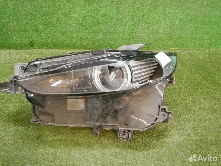 Фара левая Mazda CX-30