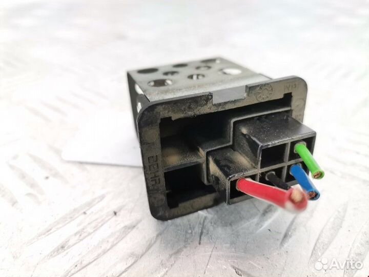 Сопротивление печки Opel Zafira (A) 2002 93180051