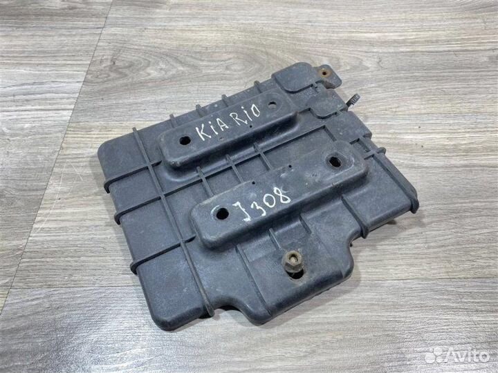 Площадка аккумулятора Kia Rio 2 1.4 2008