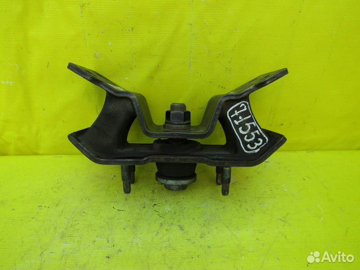 Подушка МКПП Hyundai Starex H1 07-11г 71553