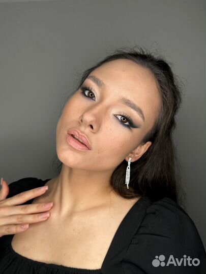 Модель на макияж