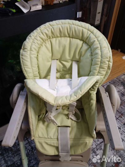 Детское кресло для кормления chicco