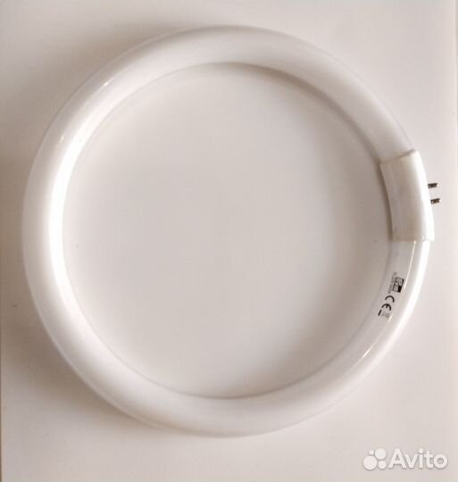 Лампа кольцевая люминисцентная сменная T5 22W 6400