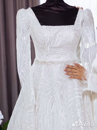 Свадебное платье