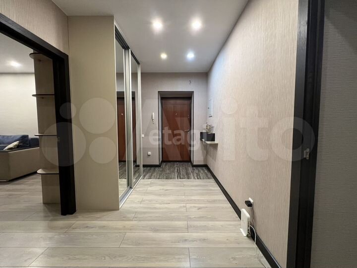 2-к. квартира, 60 м², 14/16 эт.