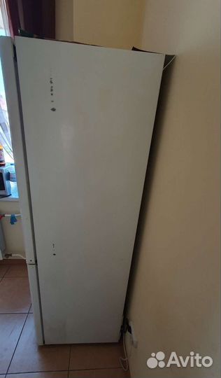 Холодильник б/у