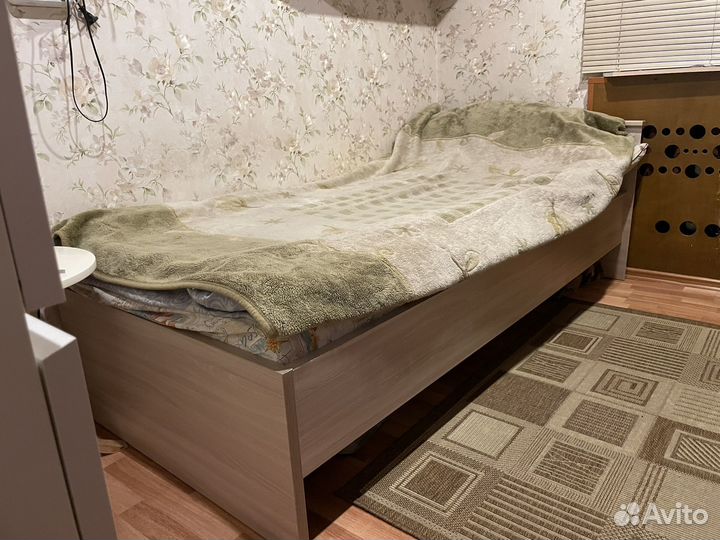 Кровать+стол