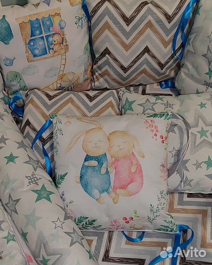 Бортики в кроватку новые