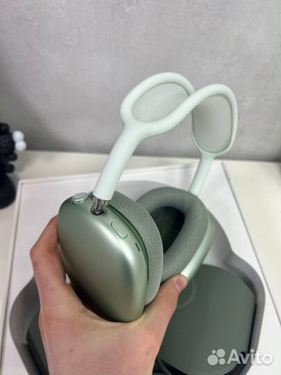 Наушники Apple AirPods Max green/space black/white