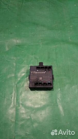 Блок управления двери перед правый Mercedes W204