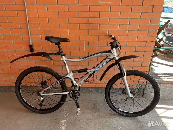 Велосипед двухподвес gt sensor