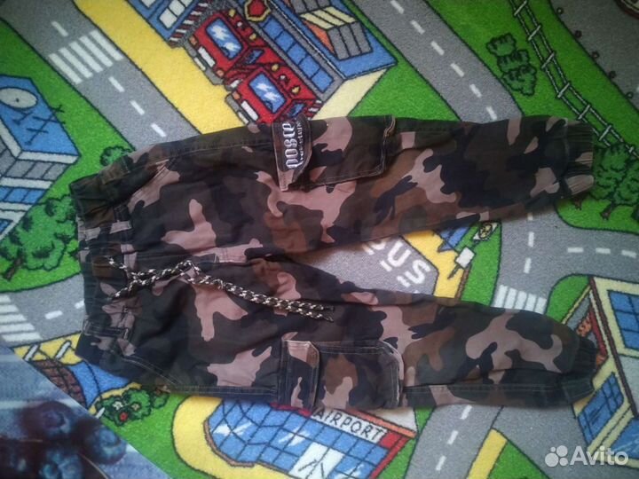 Брюки разные