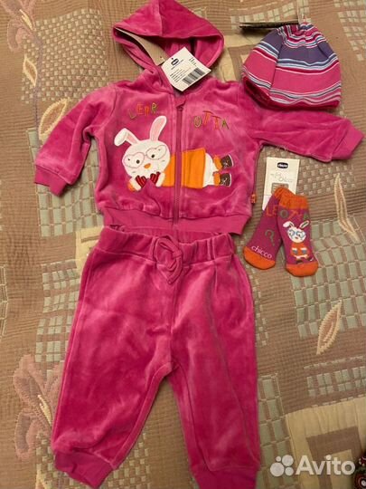 Детский костюм розовый новый 1-6 мес