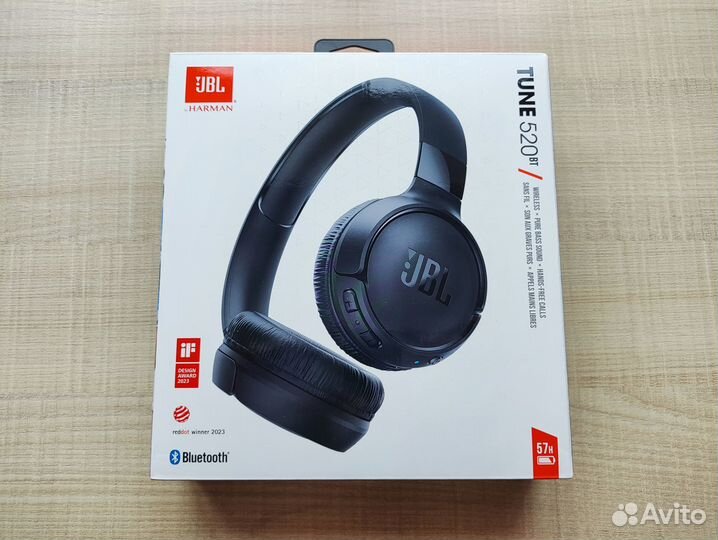 JBL Tune 520BT