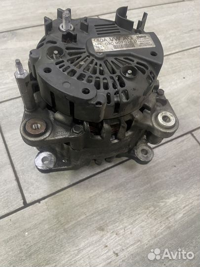 Генератор 140А Фольксваген Гольф 6