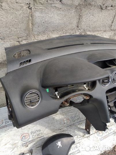 Безопасность в сборе Peugeot 308 1.6 2008