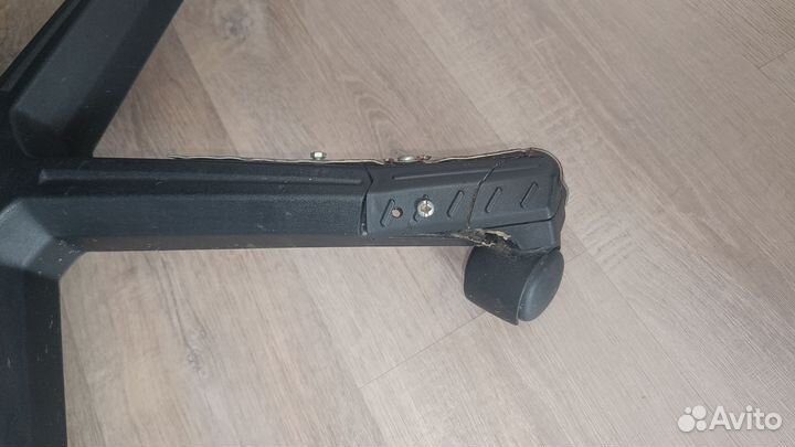 Кресло игровое компьютерное