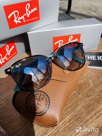 Солнцезащитные очки Ray-Ban Leonard RB2193