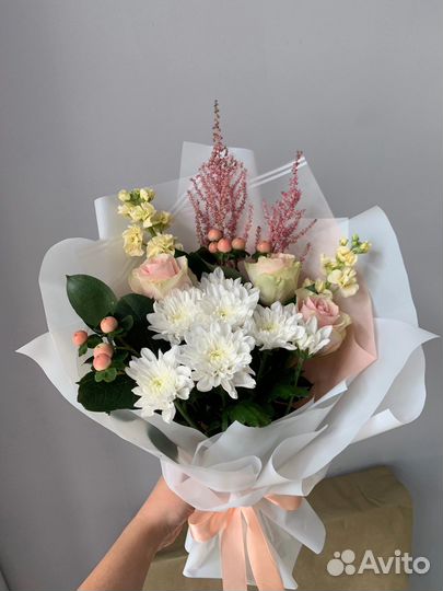 Авторский букет с розами