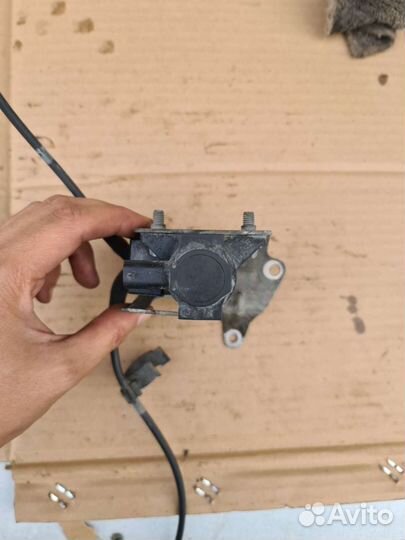 Клапан давления турбины M274 Mercedes