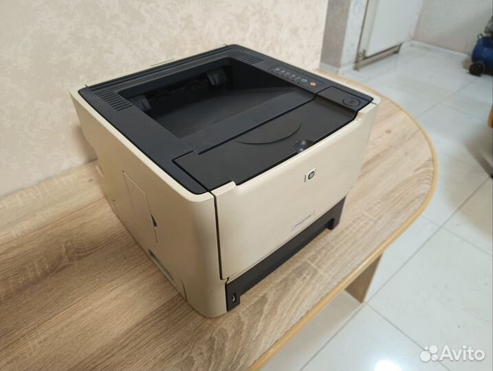 Принтер HP laserjet p2015n