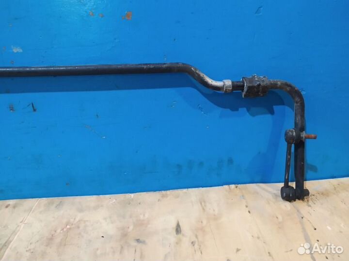 Стабилизатор поперечной устойчивости задний Nissan