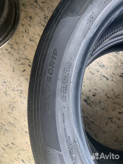 Hankook Radial 866 335/50 R19