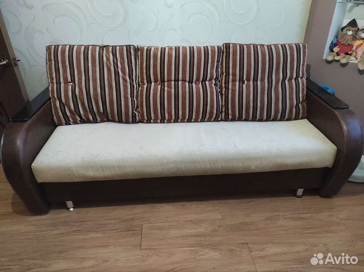 Продам диван бу
