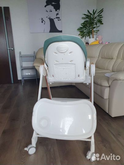 Стульчик для кормления happy baby