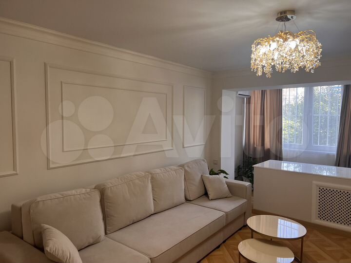 4-к. квартира, 84 м², 2/9 эт.