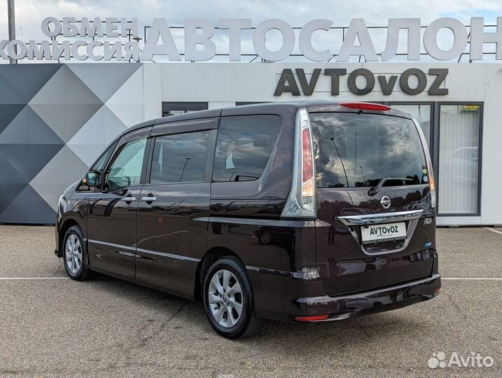 Nissan Serena 2.0 CVT, 2011, 220 091 км