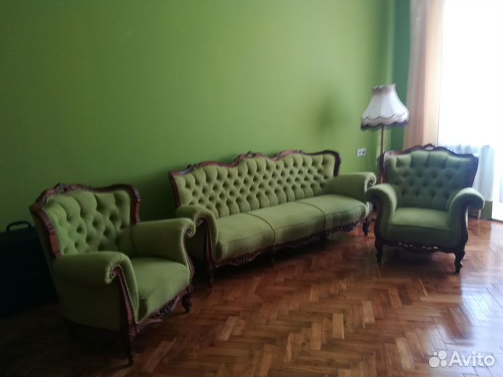 Винтажная антикварная мебель