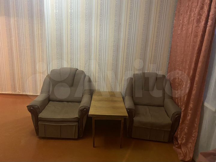 2-к. квартира, 43 м², 2/2 эт.