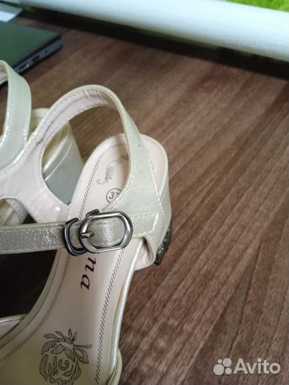 Босоножки женские, клатч