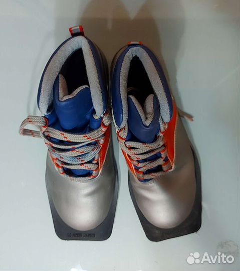 Ботинки для прогулочных лыж (3 разных пары)