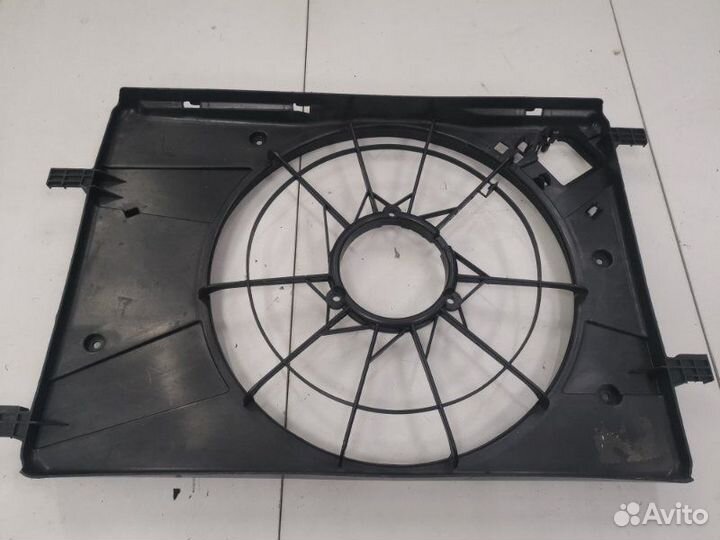 Диффузор радиатора Chevrolet Cruze